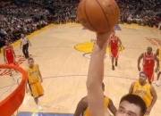 乐动体育官方入口-包含中国球员在NBA获得好成绩，带动篮球热情的词条
