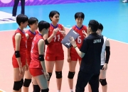 乐动体育-女排比赛中国队力克对手夺冠