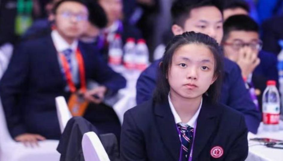 美国代表团表现出色，赢得赞誉！